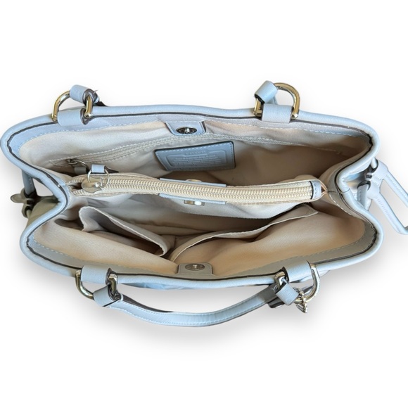 Coach Signature Nylon Adjustable/detachable crossbody. Light grey - Picture 7 of 13